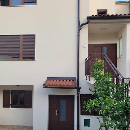 Apartment Irena-Pula Marina Exterior foto